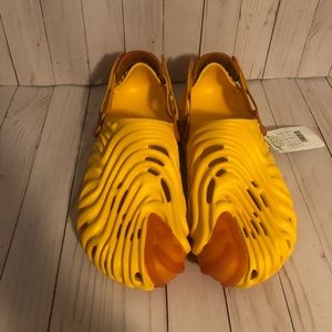 Salehe Bembury Crocs size 13